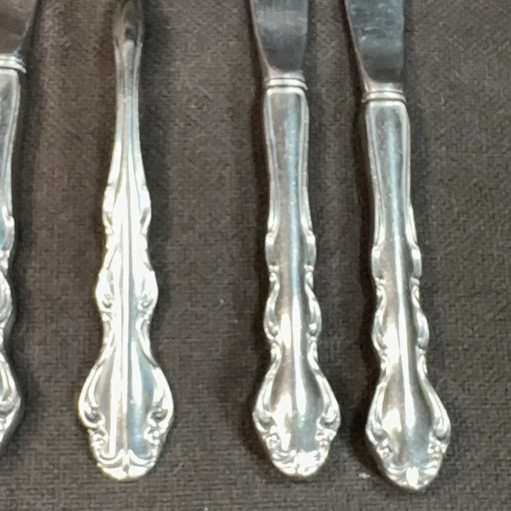 Reed‎ & Barton REGENCY Stainless Steel Flatware Meat Fork Dinner Knife Lot Of 5
